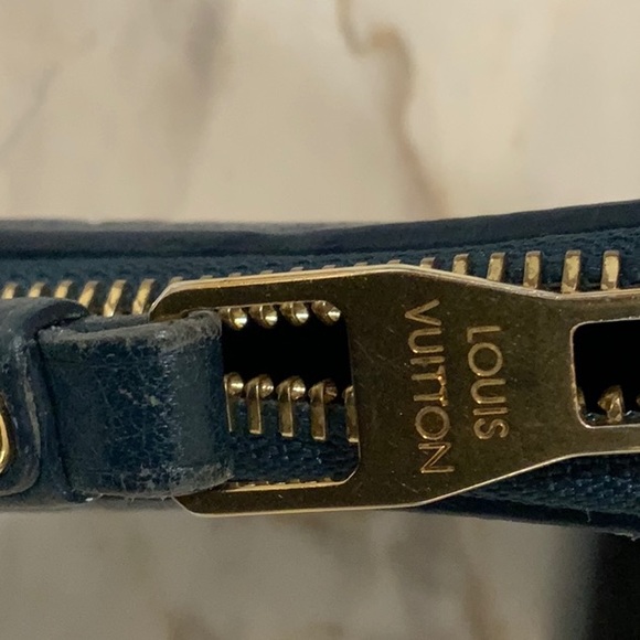 Louis Vuitton monogram empreinte zippy wallet - Picture 8 of 8